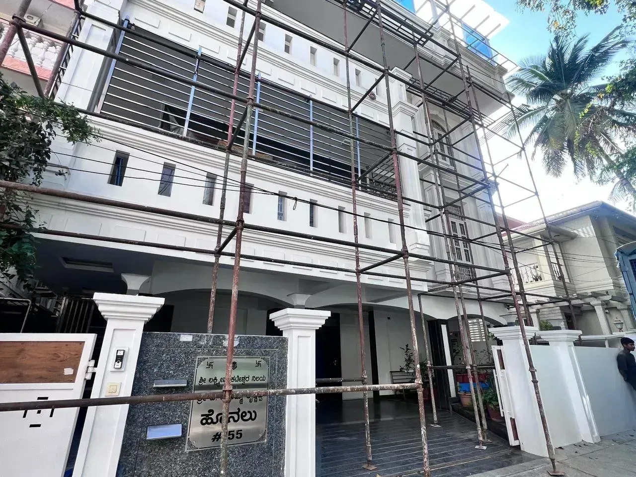 Scaffolding installation completed for 40 ft x 40 ft painting in Basaveshwaranagar Bangalore